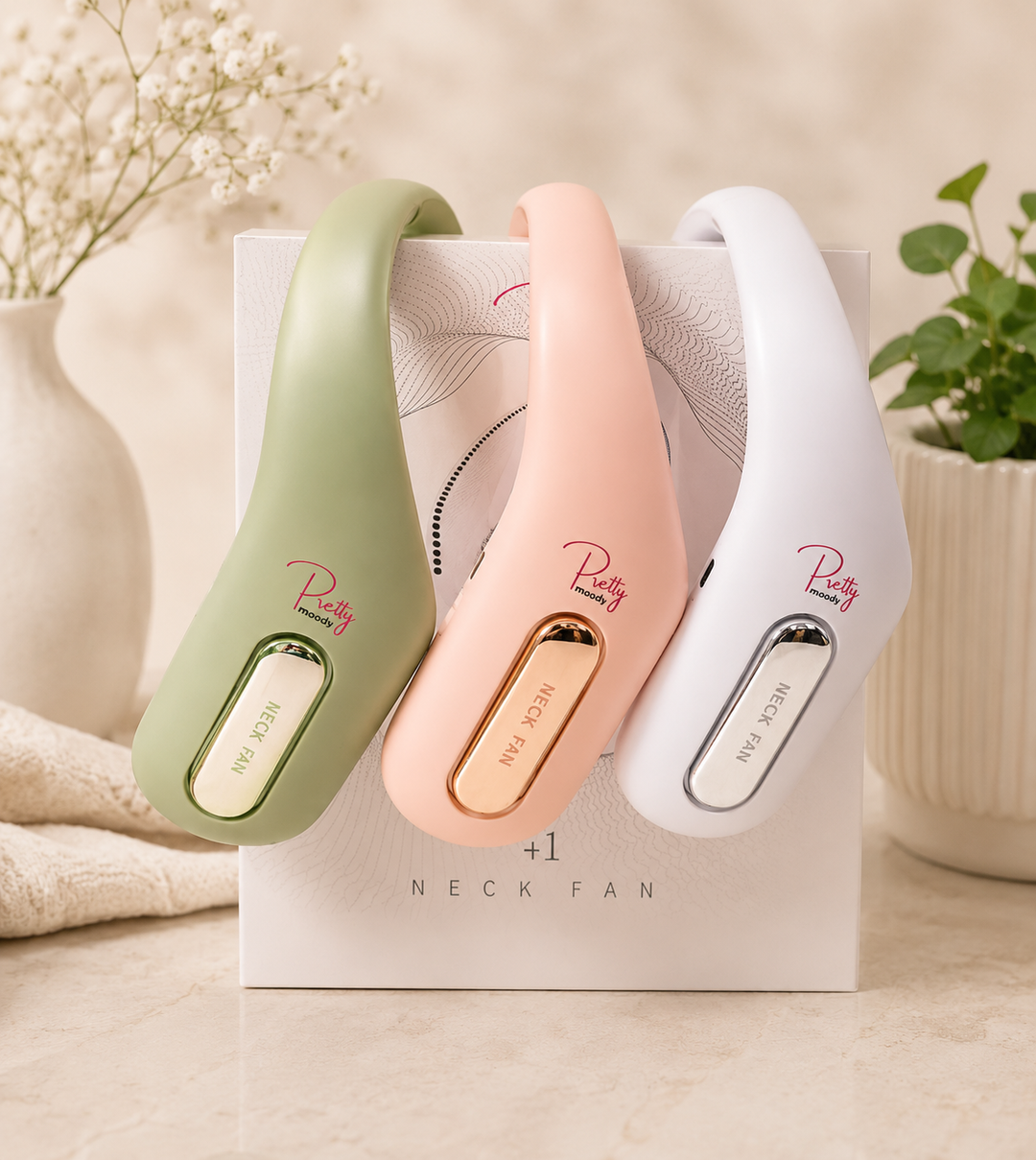 Hawt Gurl Rechargeable Cooling Device